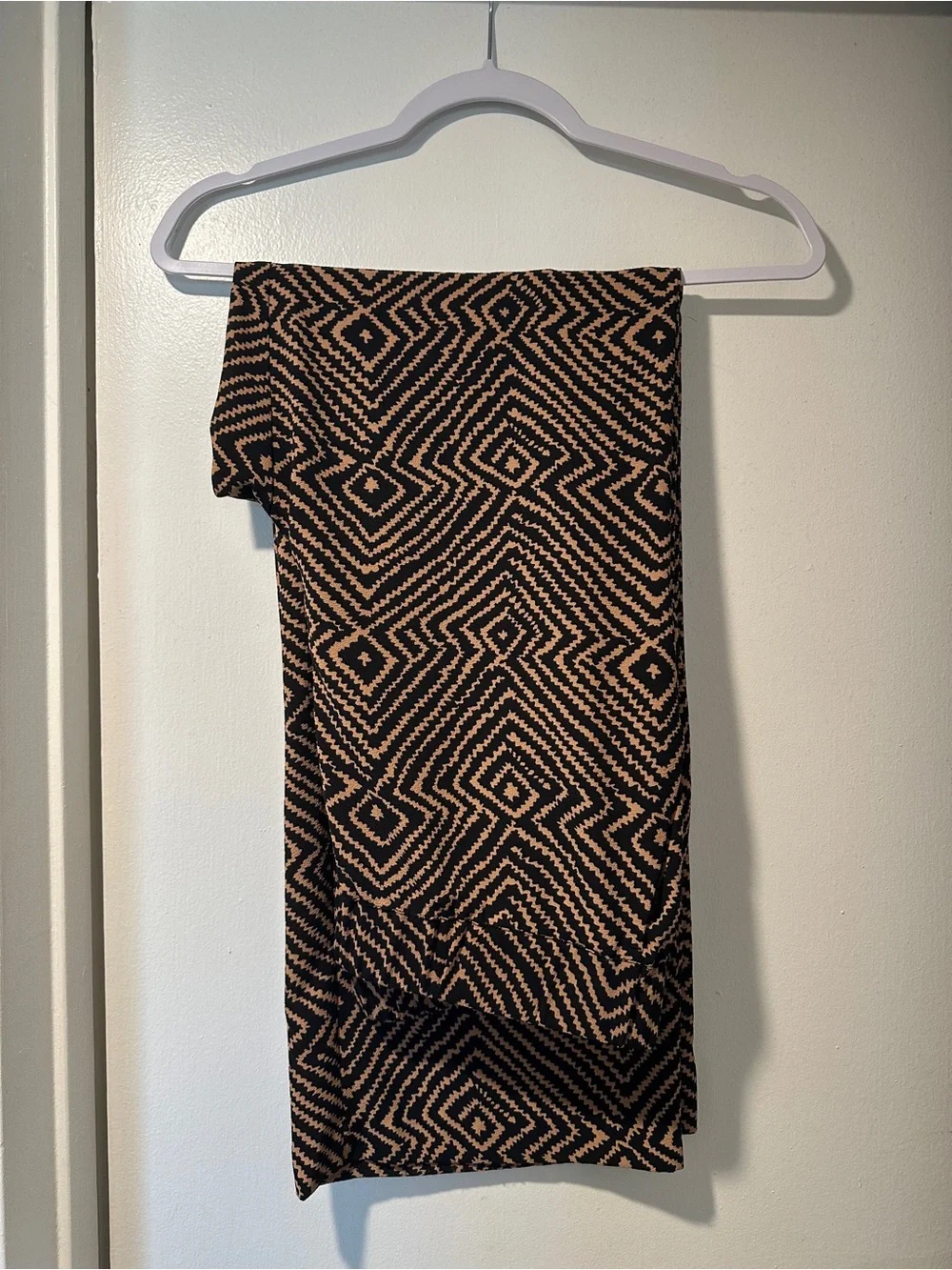 Michael Kors Black and Tan Geometric Print pants